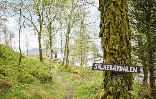 Skjold House | Cozy Home in Skjold with Breathtaking Sea Views