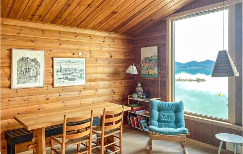 Skjold House | Cozy Home in Skjold with Breathtaking Sea Views