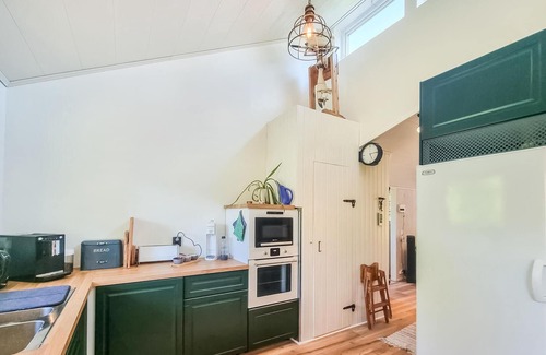 Hova House | Experience Joy at a Pet-Friendly Retreat by Skagern Lake