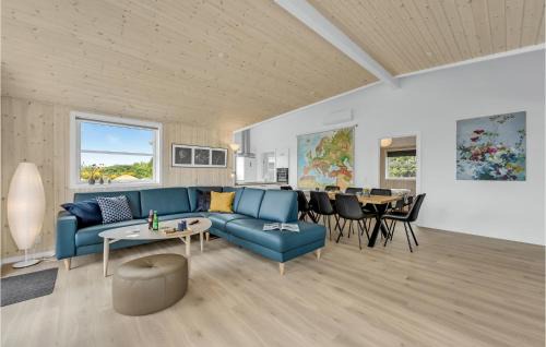 Skaven Strand House | Family-Friendly 3 Bedroom Home In Tarm – Rated 10/10