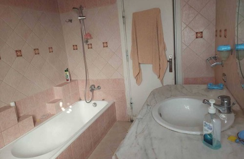 Al-Khalifa Apartment | 3-bedroom apartment in cool Cairo Governorate with WiFi, AC