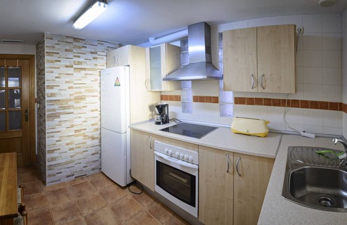 Roquetas de Mar Apartment | Relaxing 3-Bedroom Apartment with Pool, Close to Beach