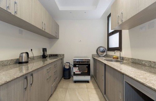 Sheikh Zayed City Apartment | 3-bedroom apartment in sheikh zayed with AC, WiFi , garden