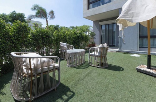 Sheikh Zayed City Apartment | 3-bedroom apartment in sheikh zayed with AC, WiFi , garden