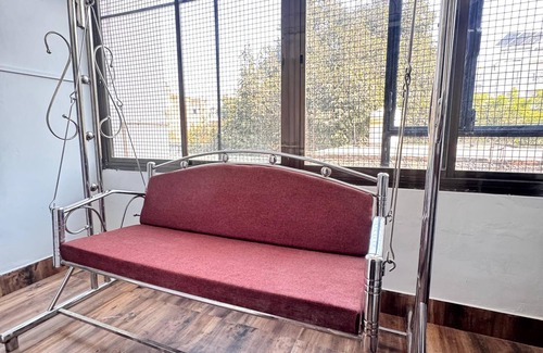 Varanasi Apartment | 3-bedroom apartment in peaceful Varanasi with WiFi, AC. Enjoy your stay