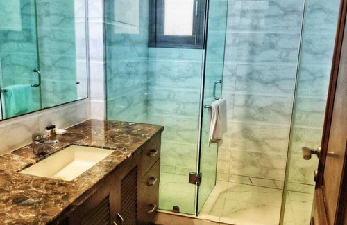 Noida Apartment | Comfortable 3 Bedroom Apartment in Noida with Kitchen