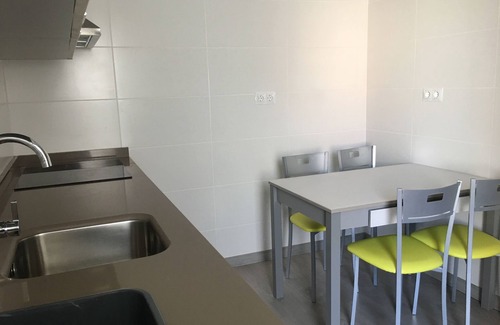 Ronda Apartment | Stylish 3 Bedroom Apartment in Ronda with Free Parking