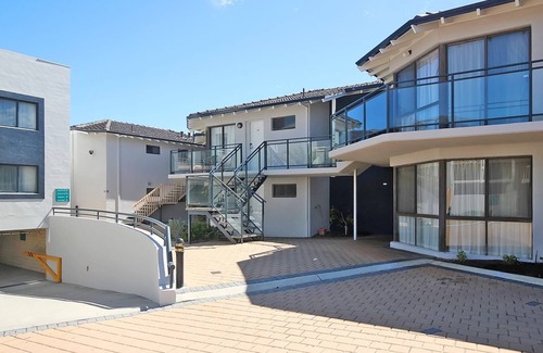 Sorrento Apartment | Stylish 3 Bedroom Apartment at Quality Resort Sorrento Beach