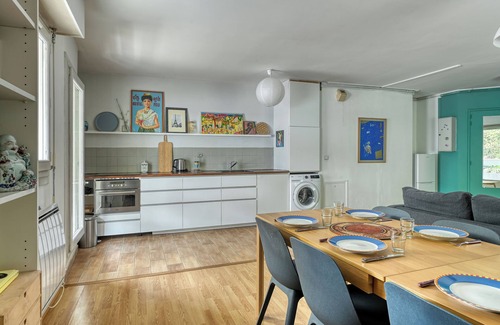 Belleville Apartment | Spacious 3-Bedroom Apartment with Balconies & Spa Access