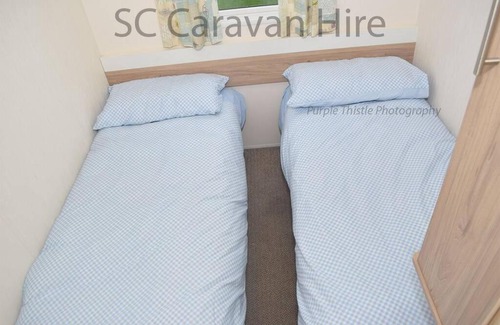Prestonpans Resort | Pet-Friendly 3 Bedroom Retreat at Seton Sands Caravan Hire
