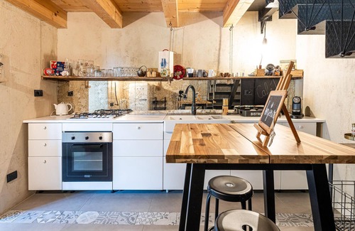Filignano House | Inviting Vacation Home with Private Pool & Mountain Views