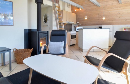 Sønder Vorupør House | Charming Cottage with Ocean View Near the North Sea