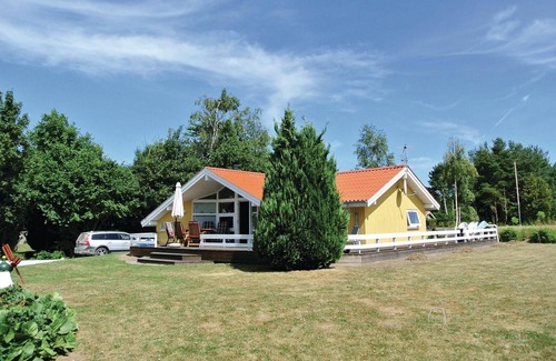 Tranekaer House | Inviting 3 Bedroom Accommodation with Scenic Ocean Views