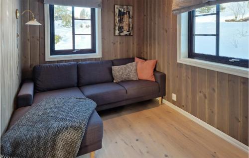 Hjartdal House | Scenic Home in Tuddal with Breathtaking Mountain Views