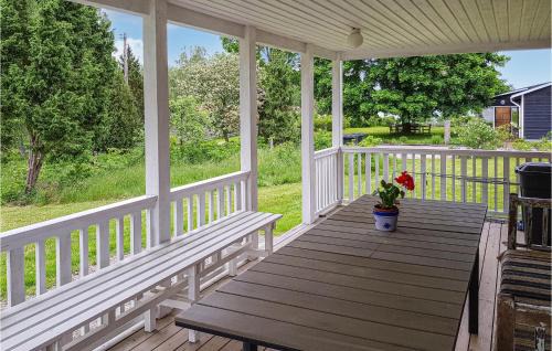 Vaxjo Municipality House | Family-Friendly 3 Bedroom Home in Vibrant Vxj Area