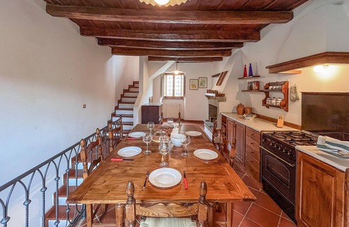 Papiano di Stia House | Experience a Rustic Retreat in Nature with Great Amenities