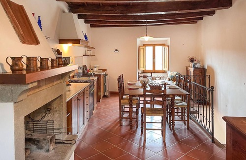 Papiano di Stia House | Experience a Rustic Retreat in Nature with Great Amenities