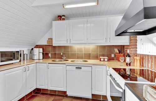 Klegod Strand House | Guest Rated 10/10: 3 Bedroom Getaway in Ringkøbing