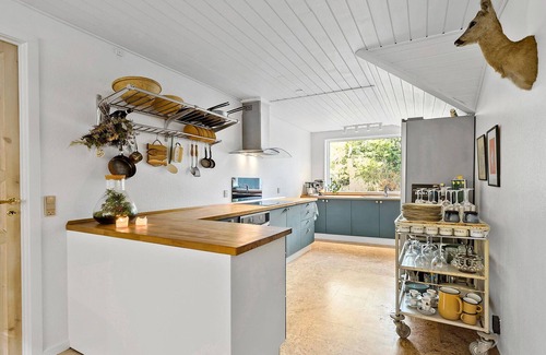 Femmøller House | Spacious 3-Bedroom Retreat with Oceanfront Views in Ebeltoft