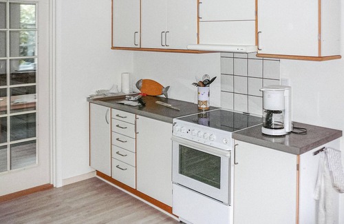 Tistrup House | Inviting 3 Bedroom Retreat with Spa and Breakfast in Tistrup