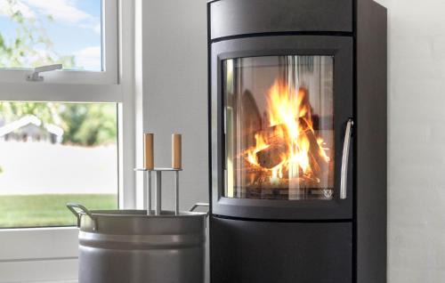 Hovborg House | Family-Friendly Retreat in Hovborg with Full Kitchen