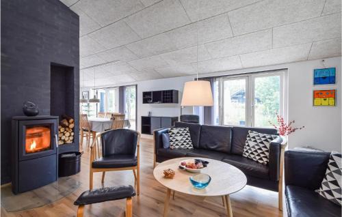Farvang House | Pet-Friendly 3 Bedroom Home in Frvang - Rated 10/10