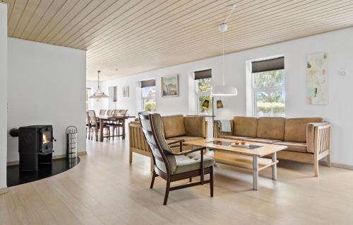 Roslev House | Pet-Friendly 3 Bedroom Home in Roslev for Your Family Getaway
