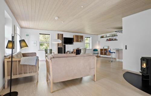 Roslev House | Pet-Friendly 3 Bedroom Home in Roslev for Your Family Getaway