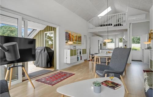 Hejlsminde Strand House | Beautiful 3 Bedroom Home in Hejls, Perfect for Families