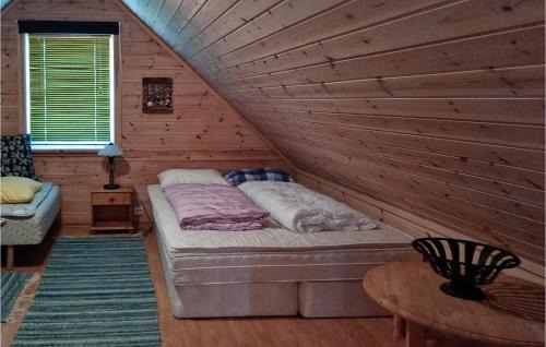 Skalevik House | Family-Friendly Home in Flekkery with Full Kitchen