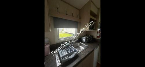 St George House | 3 bedroom caravan to hire