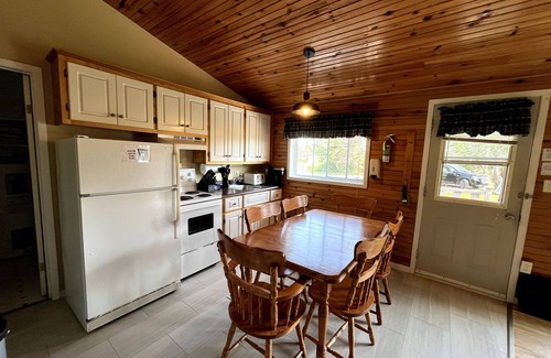 Stanhope Cottage | Cozy 3-Bedroom Cottage Near PEI National Park