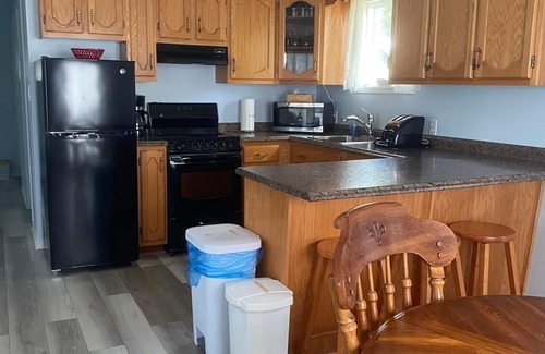 Chelton Cottage | Stunning 3-Bedroom Cottage near Chelton Beach, PEI