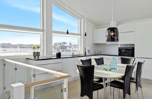 Nordstrand House | Relaxing 3 Bedroom Retreat with Oceanfront Views in Frederikshavn