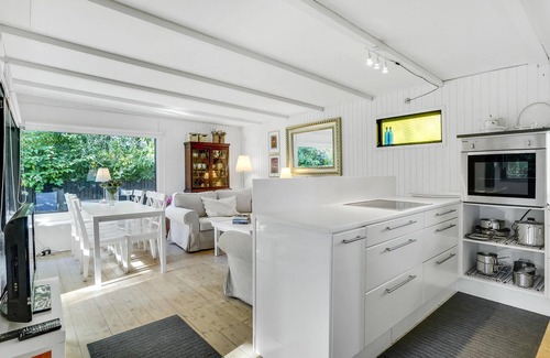 Frederikssund Municipality House | Cozy Cottage Stay with Oceanfront Views and Pet-Friendly Perks