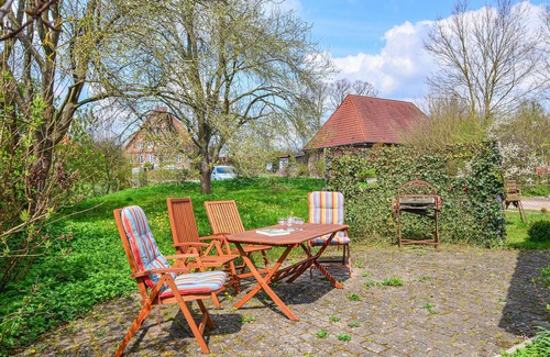 Thandorf House | Exceptional 3 Bedroom Getaway in Thandorf with Lake View