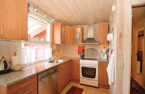 Farvang House | Perfect 3 Bedroom Retreat in Fårvang with Pool & Spa