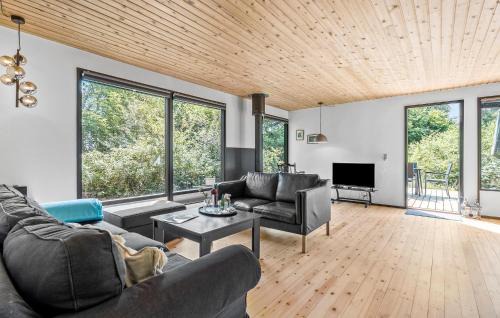 Rrvig House | 3 Bedroom Cozy Home In Rørvig