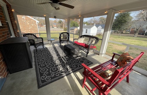 Lakeside House | Cozy 3-Bedroom Home with Ocean View & Private Pool