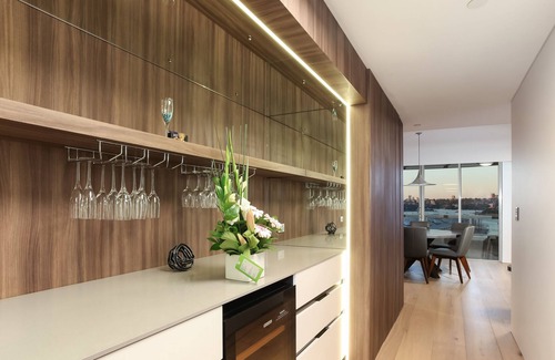 Pyrmont Apartment | 3 Bedroom Darling Harbour Apartment