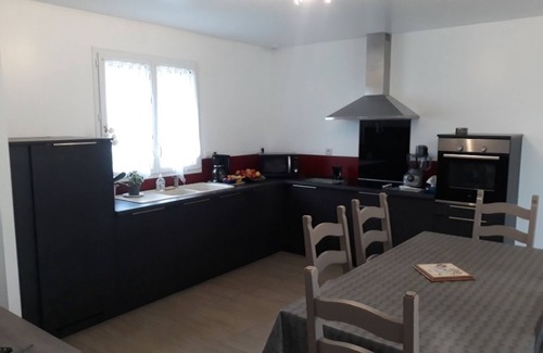 Plourhan House | 3 bedroom house 5 minutes from the sea, the port and the beach