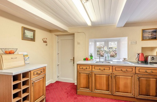 Penrith Cottage | Cozy 3-Bedroom Retreat in Bampton Near Penrith