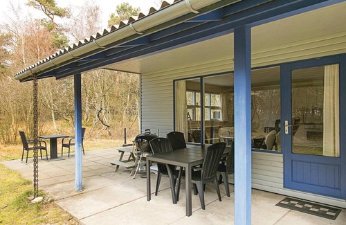 Pedersker House | Perfect 3 Bedroom Retreat with Ocean View in Aakirkeby