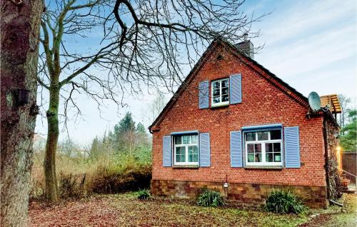 Neukloster House | Cozy Getaway in Neukloster with Family-Friendly Amenities