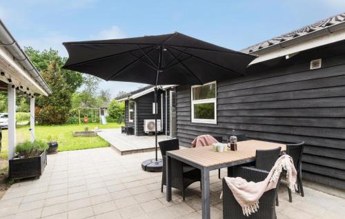 Øer Strand House | Family-Friendly 3 Bedroom Home in Ebeltoft - 4 Stars