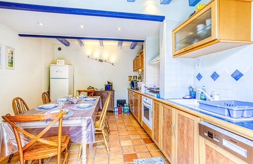 Creysse House | Welcoming Stone House on the Dordogne River with Spa & Breakfast