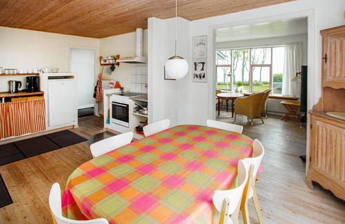 Samsø House | Discover 3 Bedroom Retreat with Ocean Views in Samsø