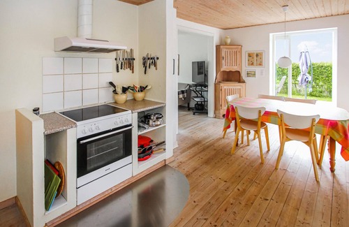 Samsø House | Discover 3 Bedroom Retreat with Ocean Views in Samsø