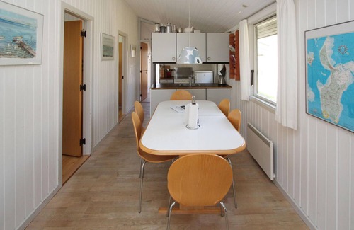 Marup House | Discover Your Perfect Forest Getaway with Family-Friendly Amenities