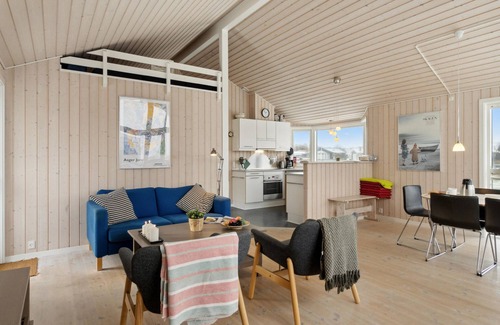 Sæby House | Steps from the Seafront with Ocean View & Family Amenities